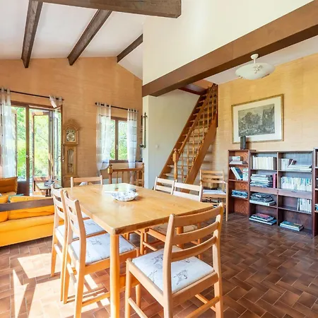 بيت للعطل Beautiful Domaine With Private Pool And Park