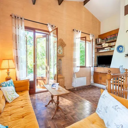 Beautiful Domaine With Private Pool And Park بيت للعطل *