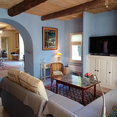 Beautiful Domaine With Private Pool And Park
